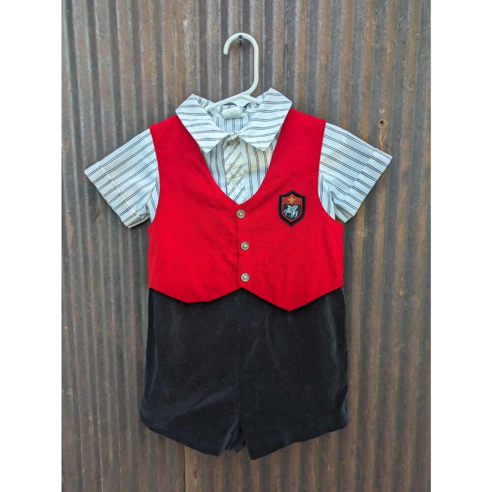 Vintage Baby Boy British Romper Black Red Velvet Vest Crest Patch Shorts Pegasus